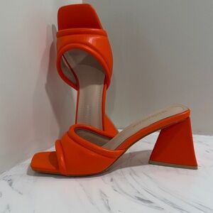 Olivia Miller Orange Block Heel Slide Sandals Square Toe size 7